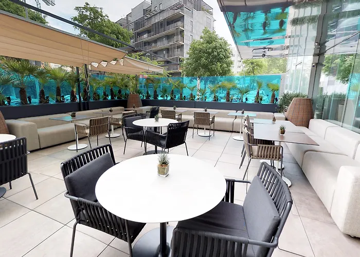 Отель Melia Sky 4* Sup Барселона