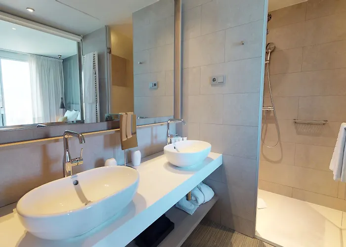 Отель Melia Sky 4* Sup Барселона
