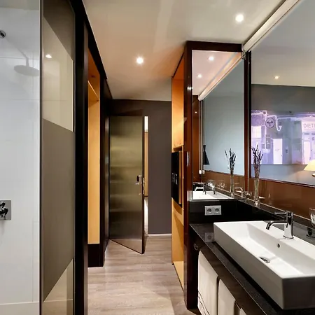 Melia Sky 4* Sup Hotel