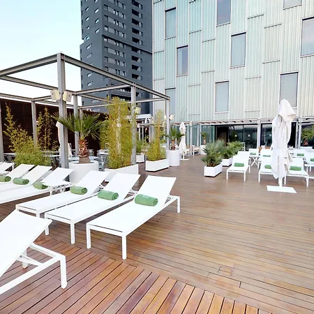美利亚巴塞罗那天空四星级酒店 酒店