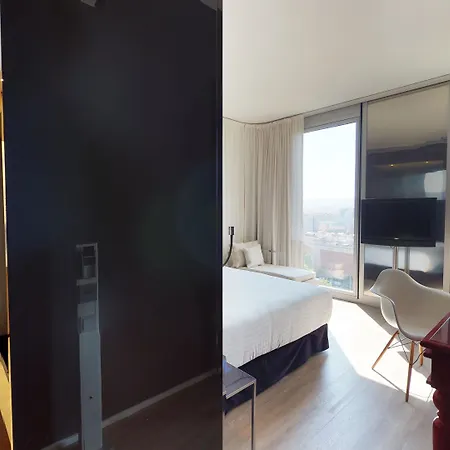 Melia Sky 4 Sup מלון ברצלונה