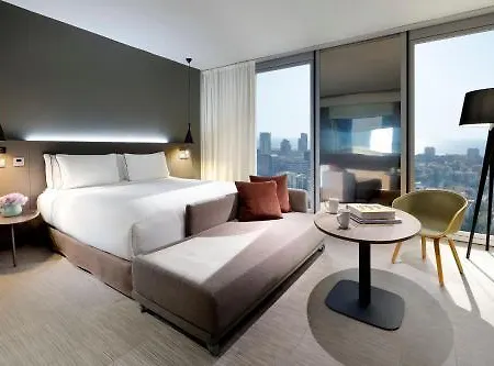 Hotel Meliá Sky 4*