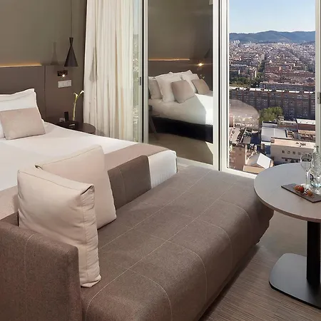 Hotel Meliá Sky 4*